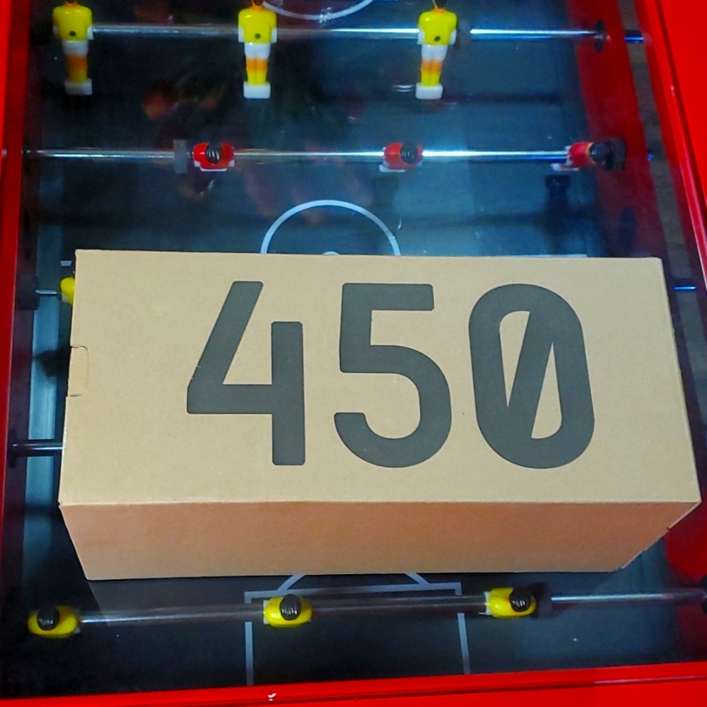 Yeezy 450 - Picture 10 of 11